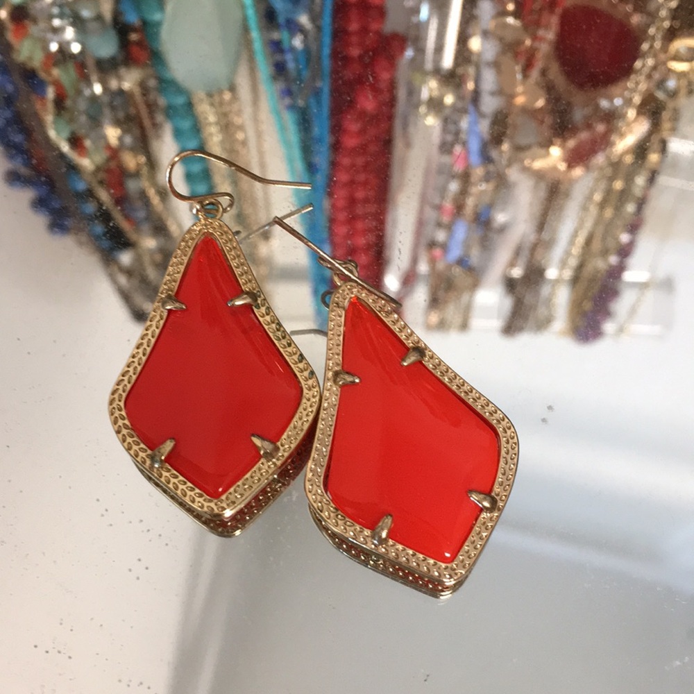 🍾 Red KS Earrings